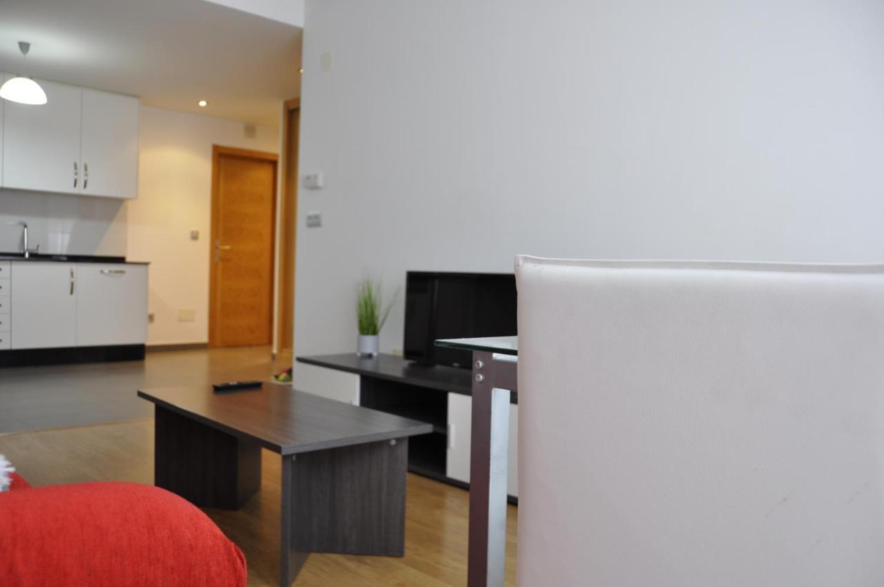 Santa Maria Bertamirans Apartment